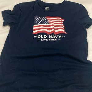 gently used women’s t-shirt
